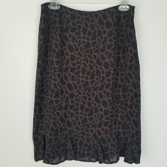 Harold's 100% Silk Brown Leopard Print Skirt Size 8 Pleated Hem - Picture 2 of 11